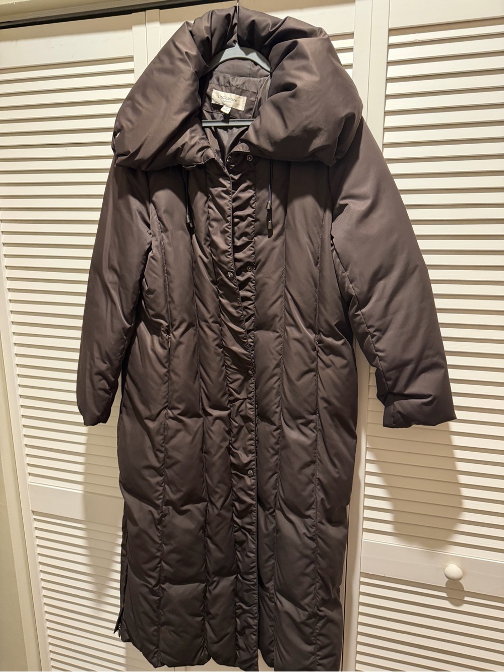 Liz Claiborne  Dark Brown Quilted Puffer Coat